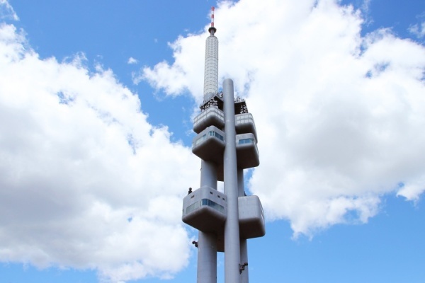 Unikátní úchvatné výhledy na metropoli ze Žižkovské věže